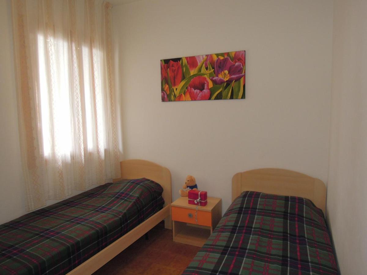 Villa Mery Бибионе Екстериор снимка