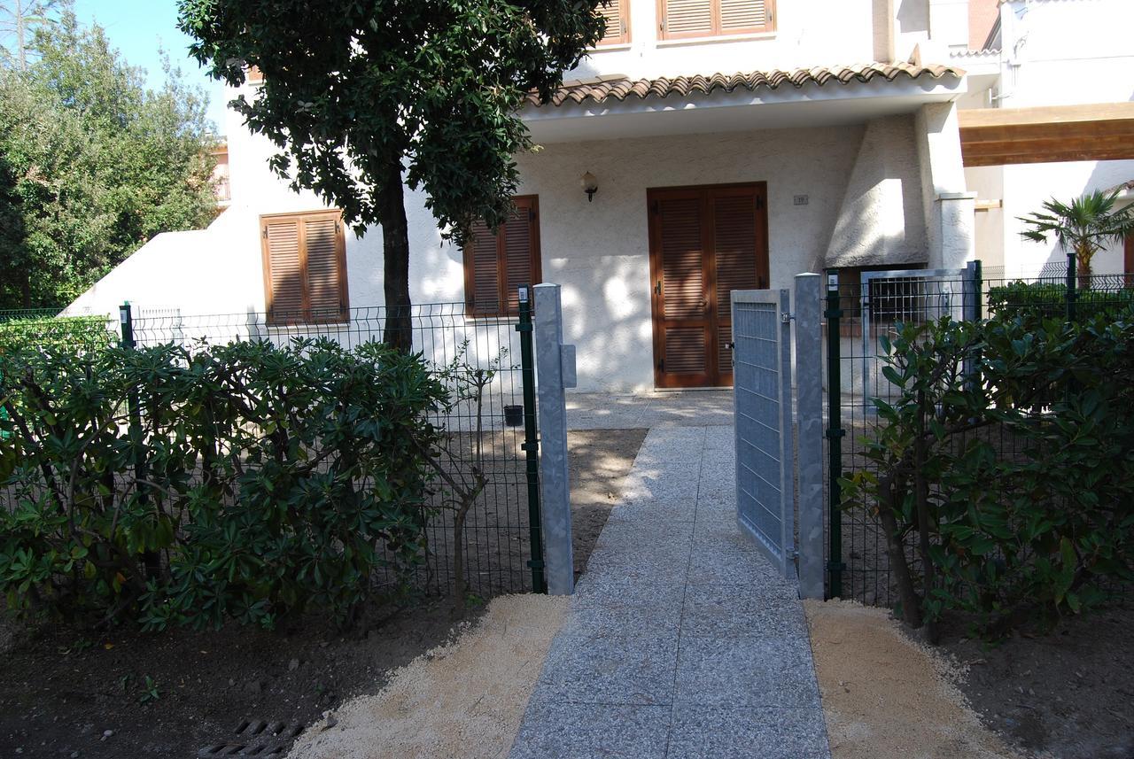 Villa Mery Бибионе Екстериор снимка